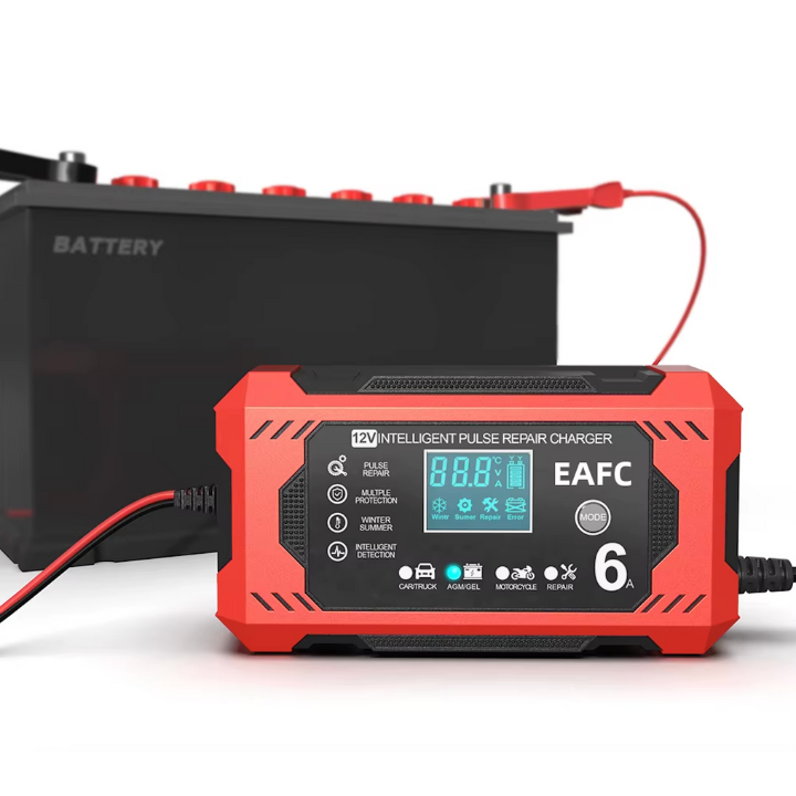 Caricabatterie per Auto Intelligente 12V/24V - Display LCD & Protezione Automatica