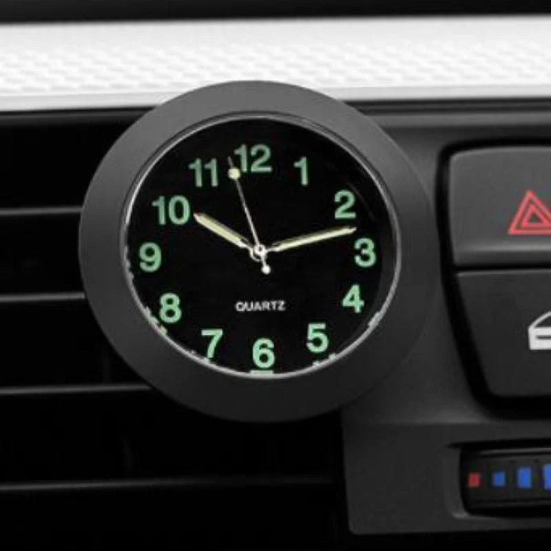 Mini Ceas Auto – Afișaj Analog Clar și Montare Ușoară