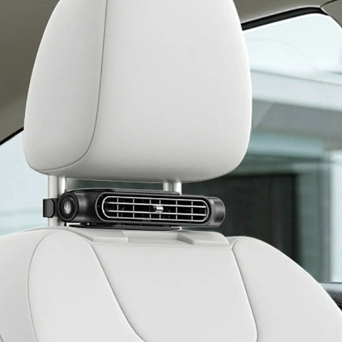 Auto sedadlový ventilátor – upevnění na opěrku hlavy