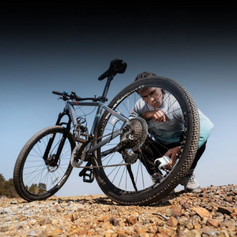 Pompa Elettrica Portatile per Bici — Potente & Compatta 
