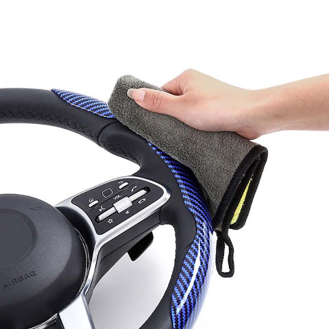 Copertura del volante antiscivolo – Per una guida piena di stile e di controllo 