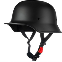 Casco de Moto Estilo Militar – Sobriedad y Seguridad 